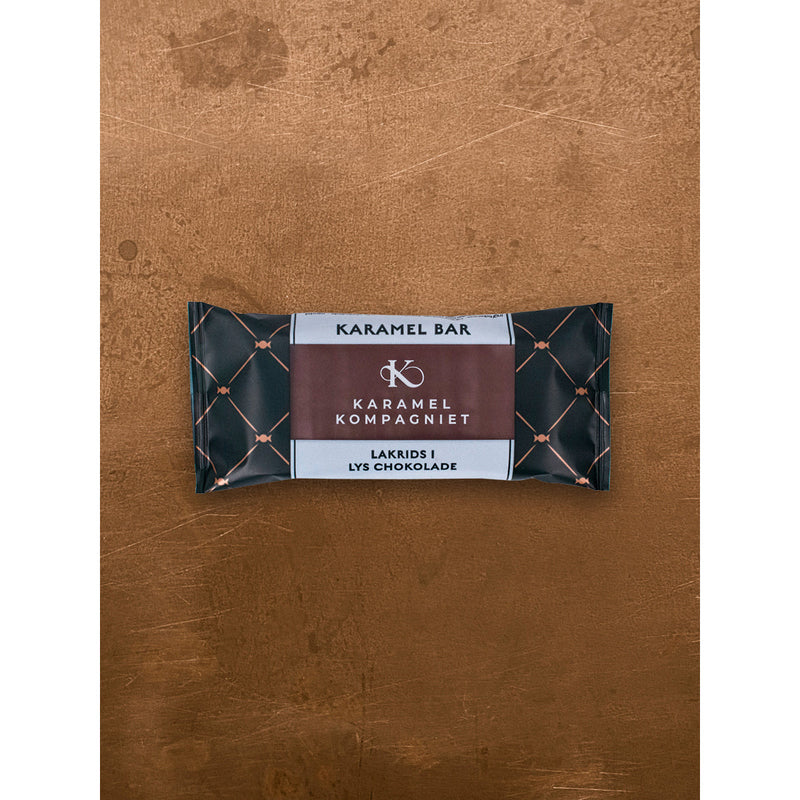 Karamel Kompagniet, karamel bar lakrids i lys chokolade, 50 gram