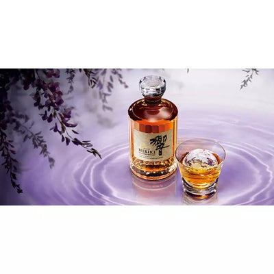 Hibiki Japanese Harmony, Suntory Whiskey